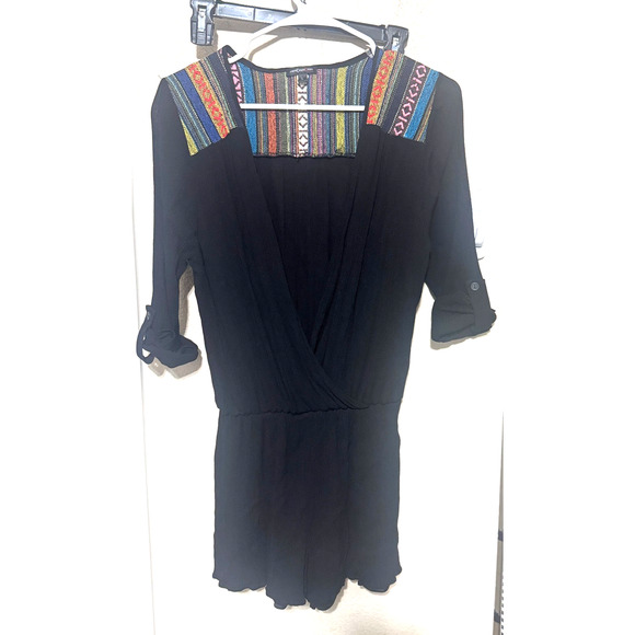 Black Gauzy Romper Boho short colorful embroidery sz L Baha Peruvian long sleeve - Picture 1 of 7